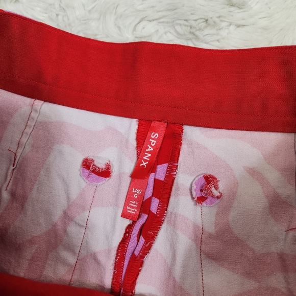 Spanx On-the-Go Printed Shorts colorful zebra animal print pink and red - Picture 5 of 6